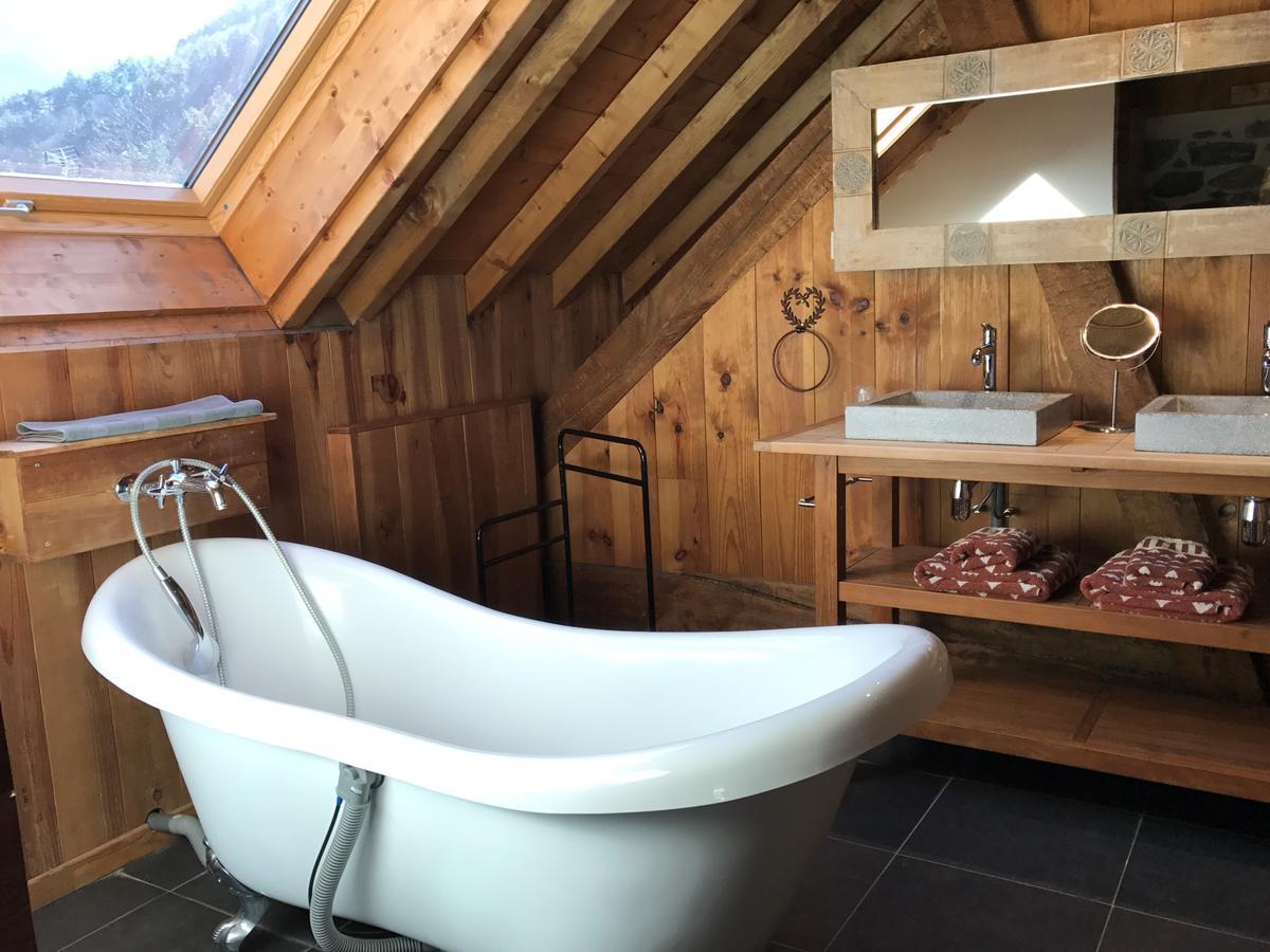 La Cle Des Bois Bed and Breakfast Le Bourg-dʼOisans Eksteriør billede
